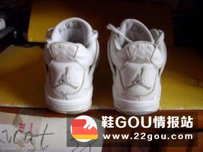 阿迪达斯ALPHAEDGE 4D限量版跑鞋在中国首发