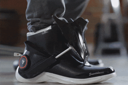 法国运动鞋创企Digitsole推出概念鞋Smartshoe